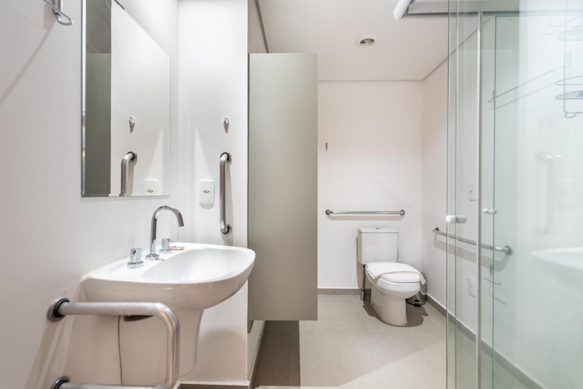 Apartamento Fr2 | Novo Bhaus Shopping Frei Caneca | Bela Vista São Paulo